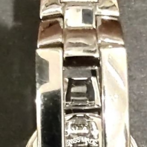 Movado Amorosa Women's Watch Stainless Steel Factory Set Diamonds - Picture 8 of 8